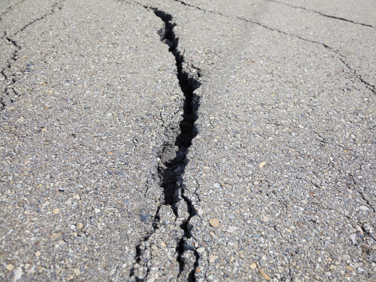 Подземный толчок сотряс здания в Мехико