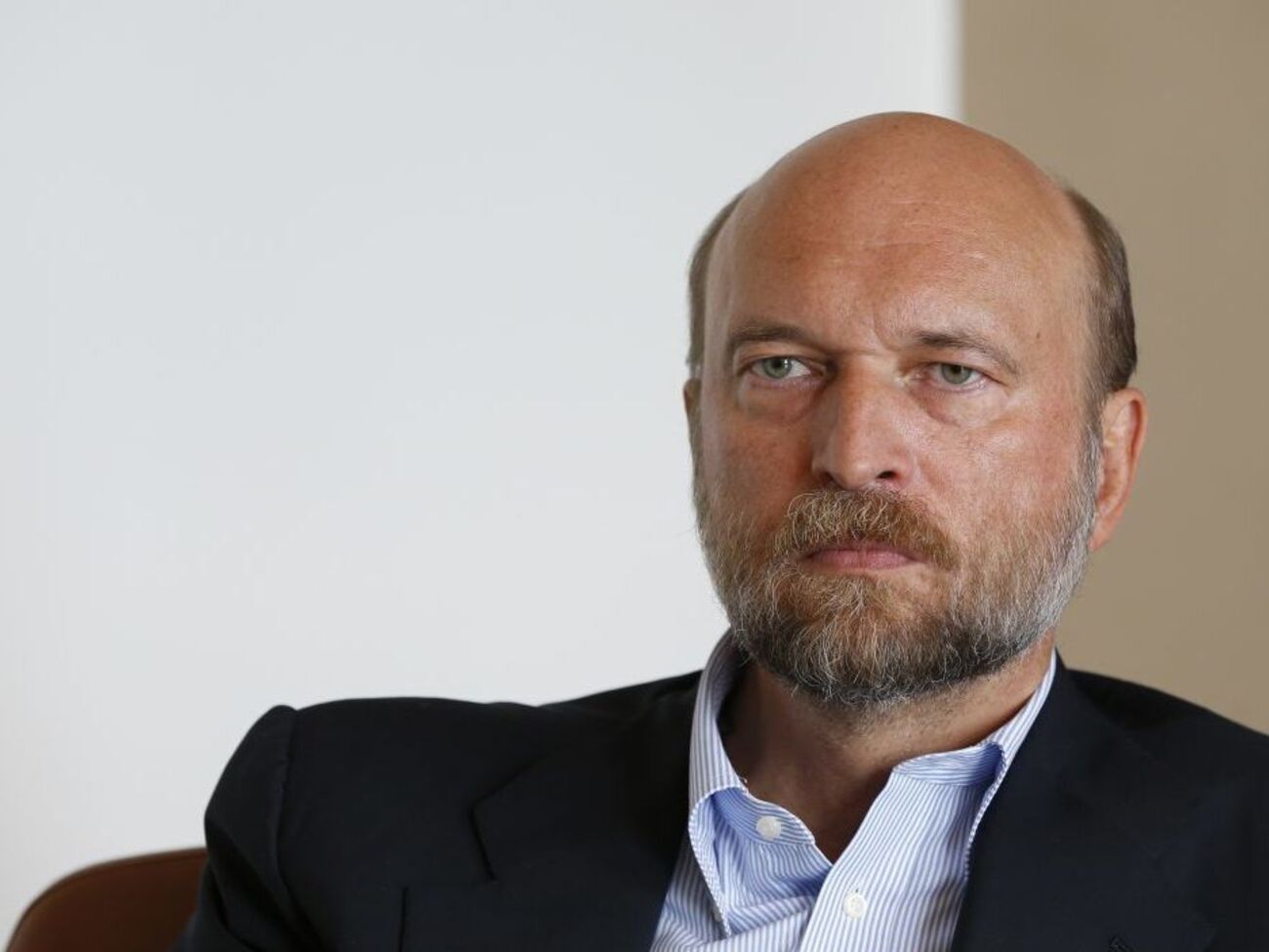 Пугачев опубликовал несколько фотографий с девушками, которых назвал Путиными