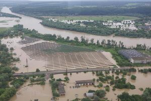 Повінь у Західній Україні: тисячі підтоплених будинків, сотні пошкоджених мостів. Фоторепортаж