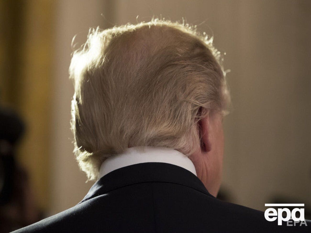 Болтон утверждает, что Трамп не сдерживал себя, говоря об Украине