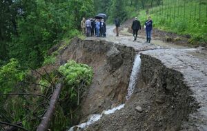 В Ивано-Франковской области подтоплено 4596 домов, разрушено около 110 км автодорог и 90 мостов