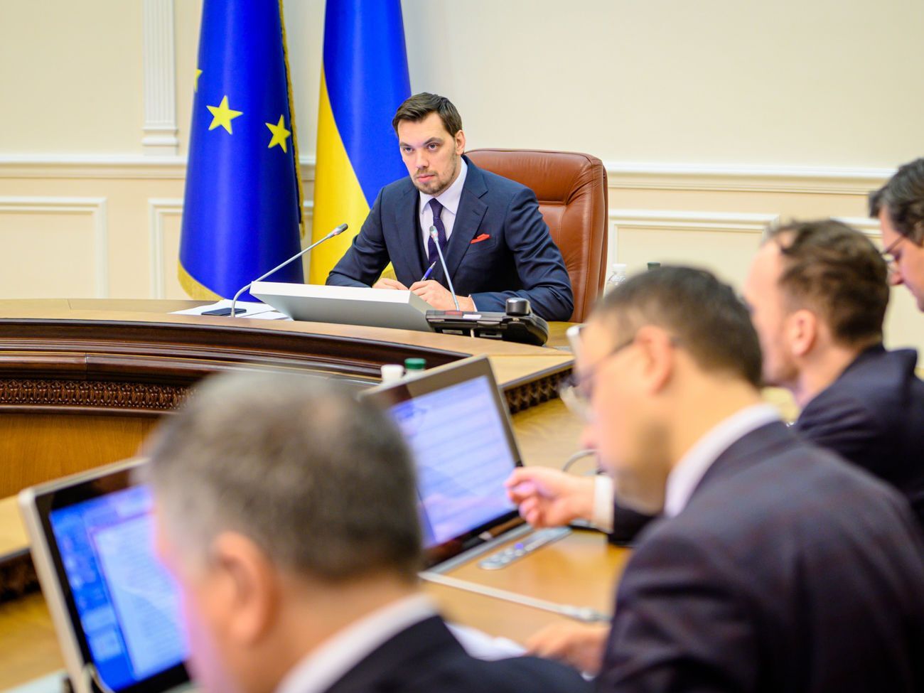 Гончарук:&nbsp;У нас с Аваковым проблем во время работы не возникало никогда&nbsp;