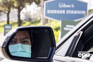 США занимают первое место в мире по числу инфицированных граждан и количеству летальных случаев