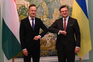 Сіярто й Кулеба провели зустріч у Києві