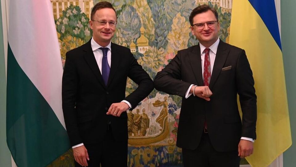 Сіярто й Кулеба провели зустріч у Києві