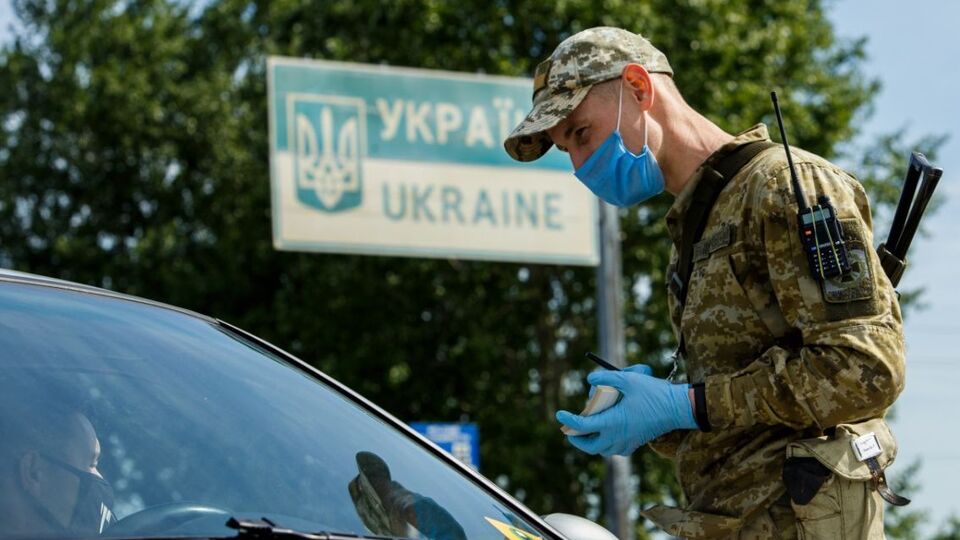 С 11 мая в Украине начали смягчать карантинные ограничения