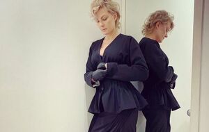 Литвинова: Париж, дикая жара, съемки, старый Polaroid