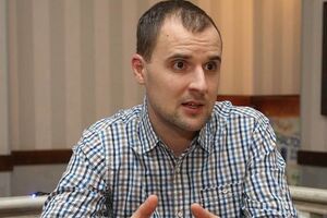 Сененко прогнозирует, что подобные визиты будут и к другим участникам акции