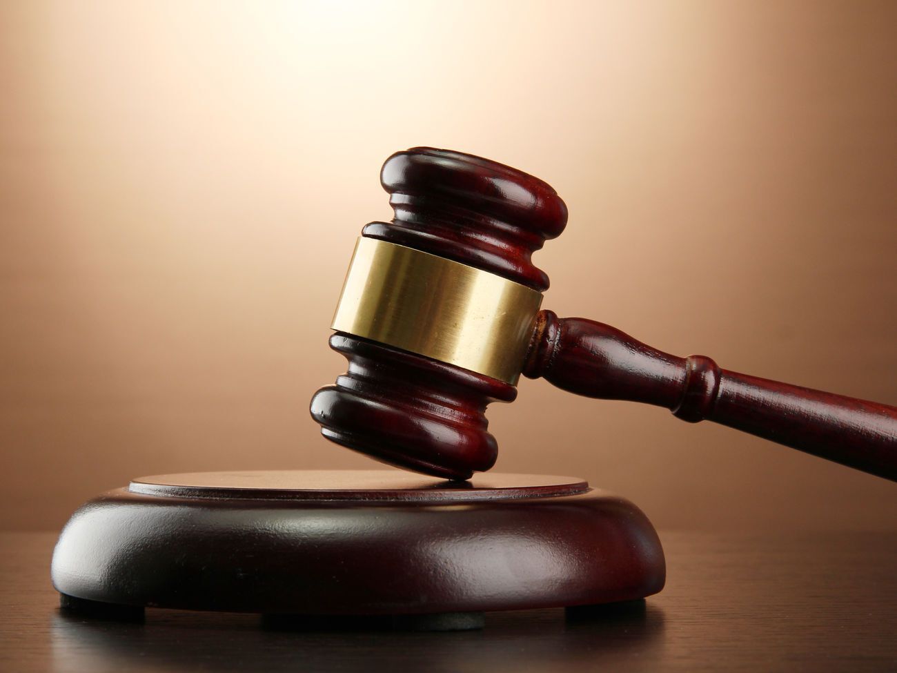 Судья частично удовлетворил ходатайство обвинения