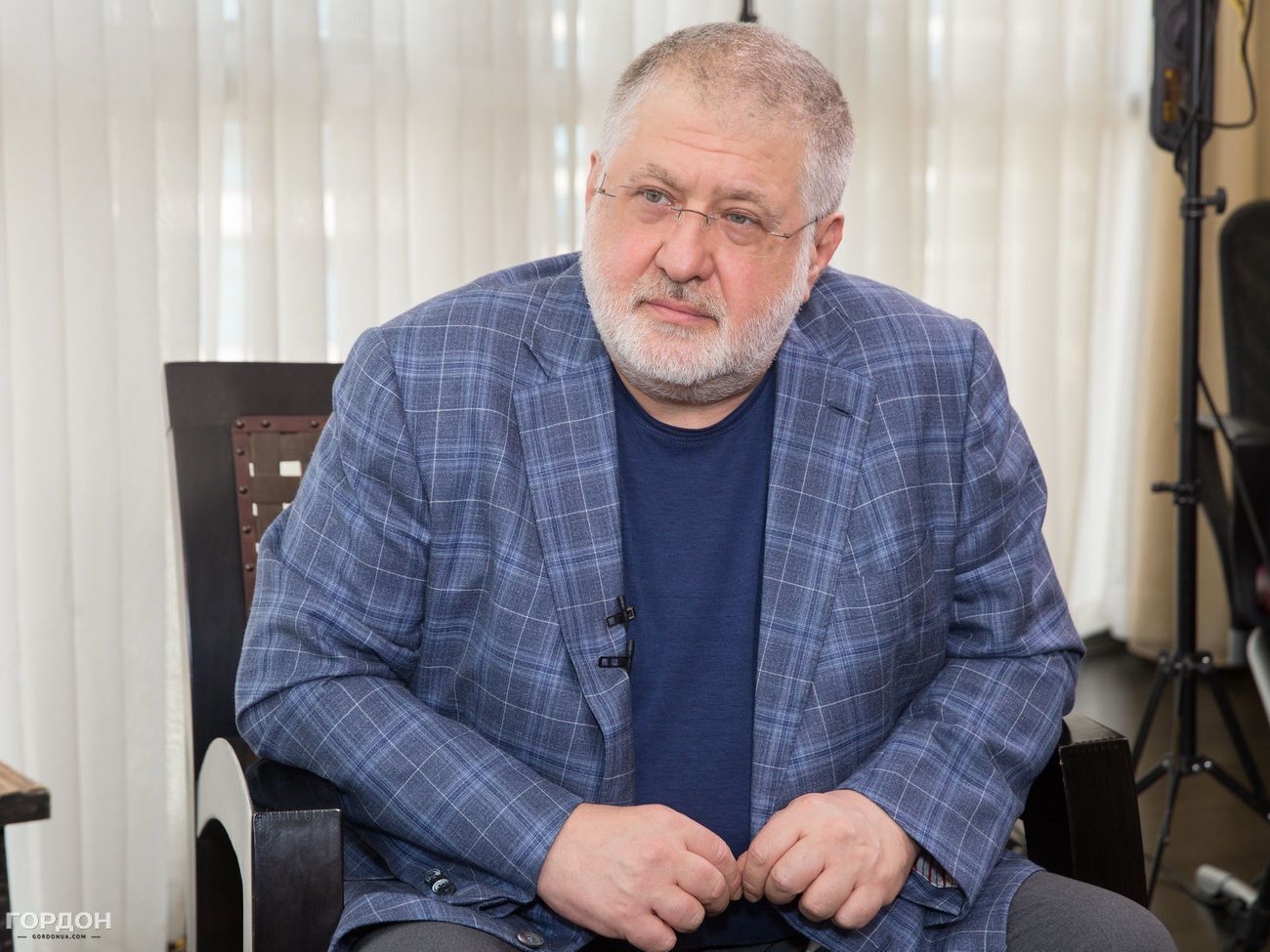Коломойский заявил, что описанный Болтоном эпизод нанес ему большой моральный ущерб