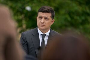 Зеленский подписал закон, который внес изменения в финансирование дорожной отрасли