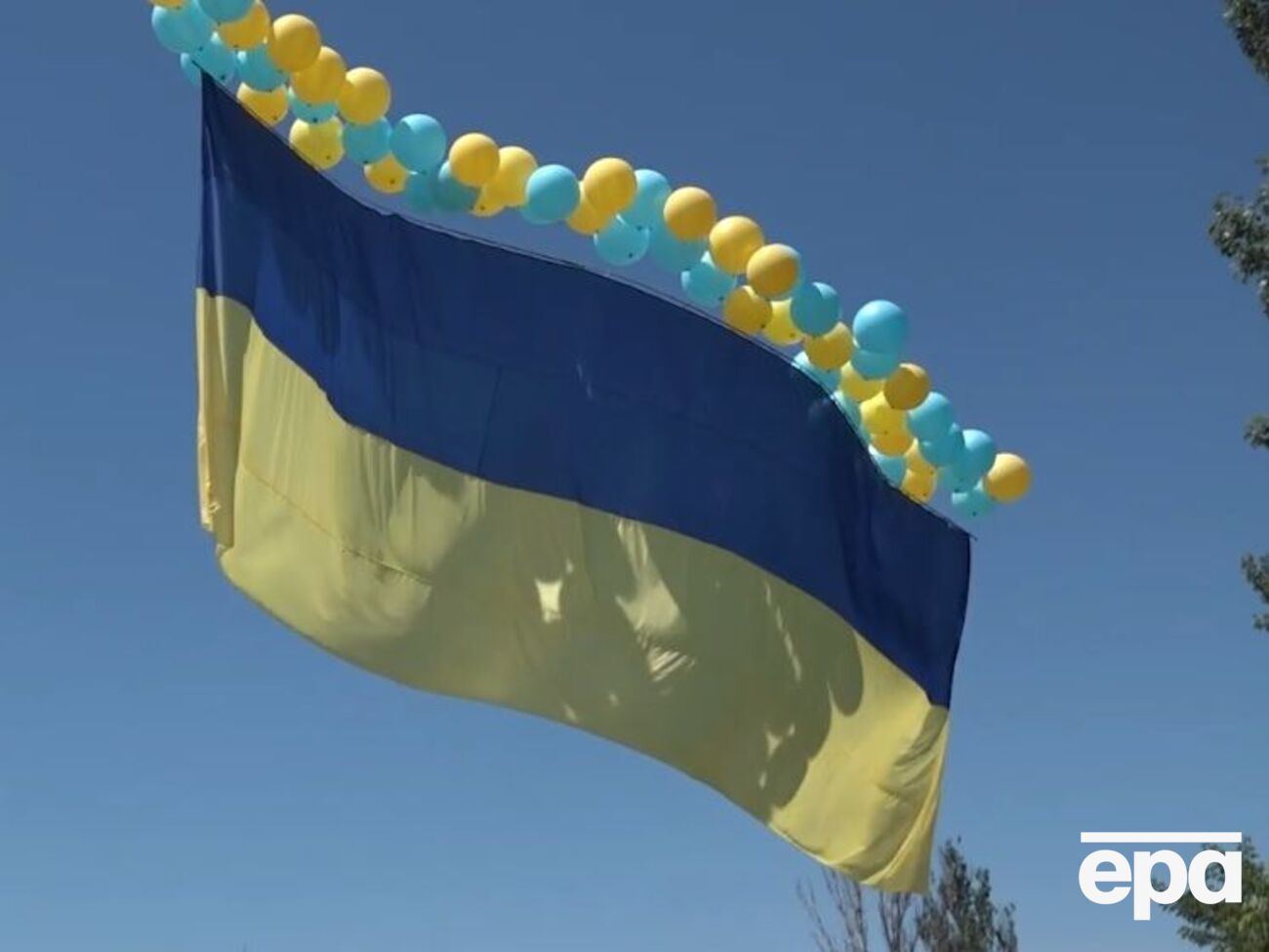 Прапор долетів до Донецька, стверджує штаб ООС