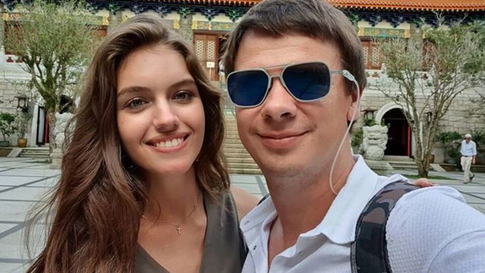 Комаров: Чудовий вихідний у родинному колі, грали в "Монополію"