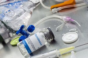 П'ятиденний курс лікування одного пацієнта міститиме шість флаконів і обійдеться від $2340