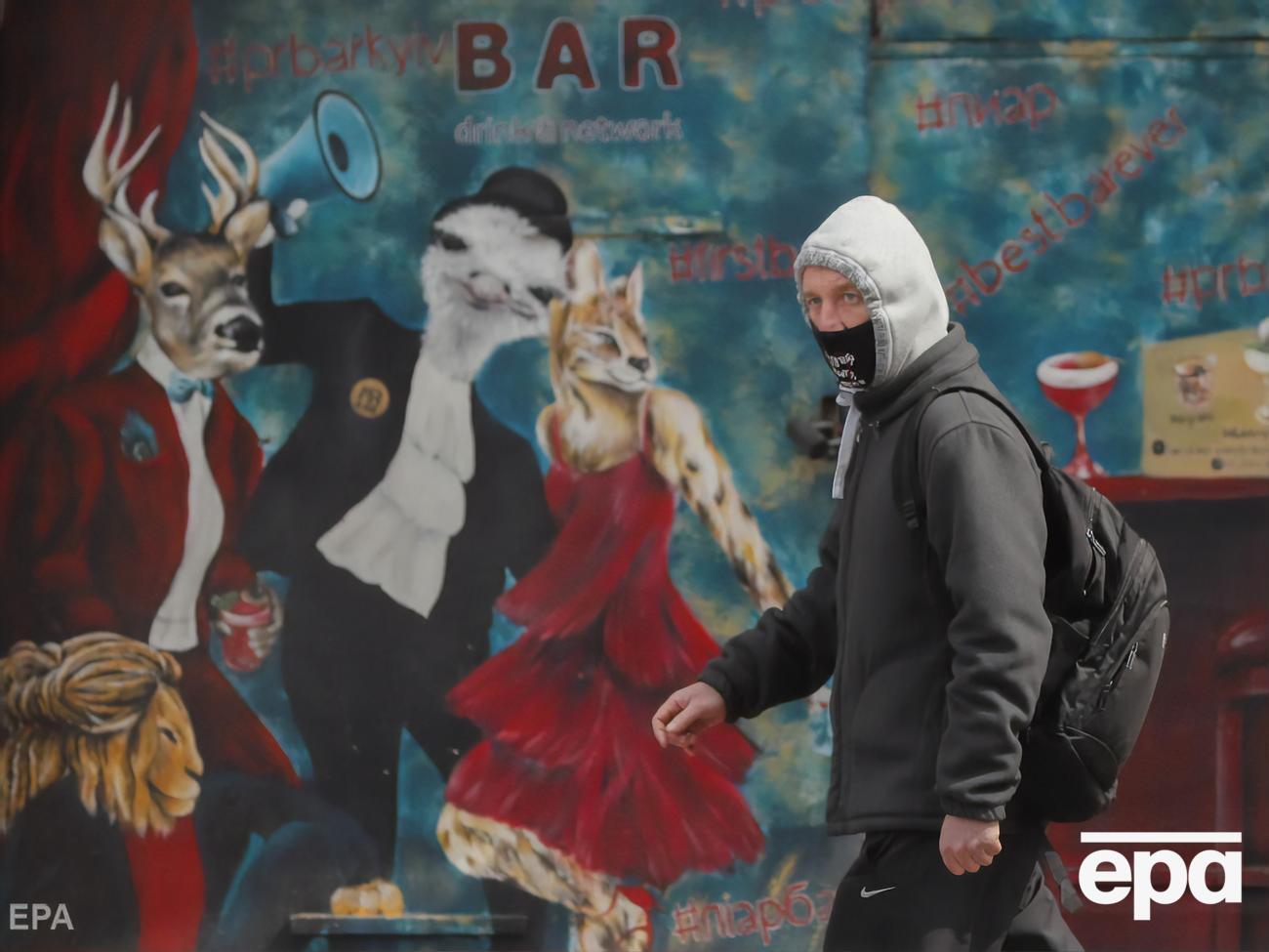 Україна входить у список 40 найбільш постраждалих від коронавірусу країн