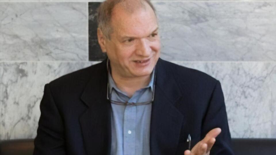 Фельштинский: Трамп является главным подстрекателем и провокатором в любом конфликте, так как лично он победить может только на гребне раскола