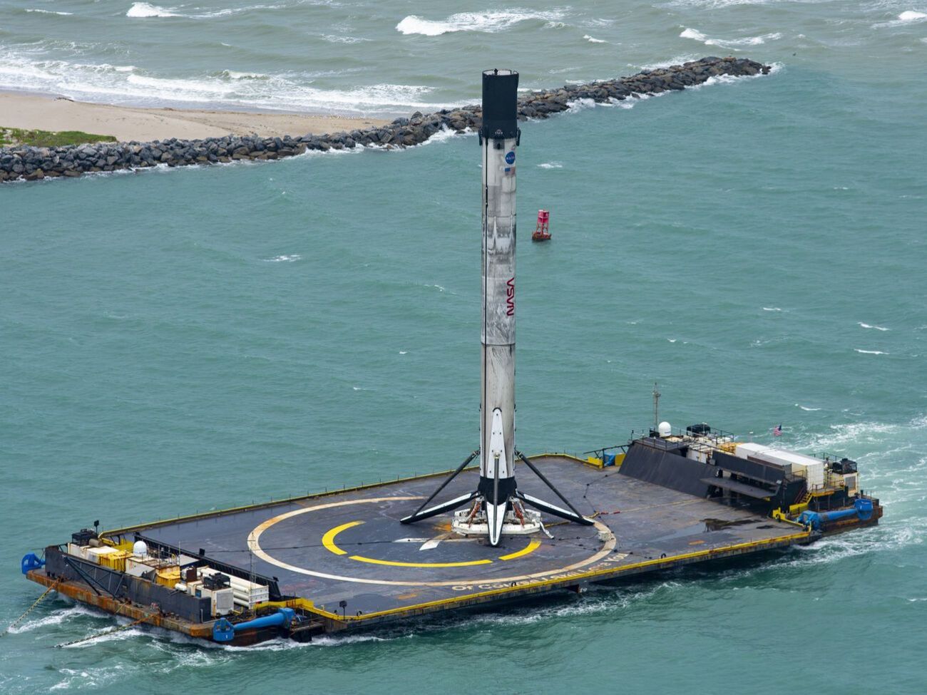 Falcon 9 вернулась на мыс Канаверал