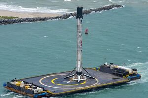 Falcon 9 повернулася на мис Канаверал