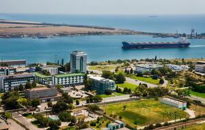 АГТ поставляет давальческое сырье на Одесский припортовый завод