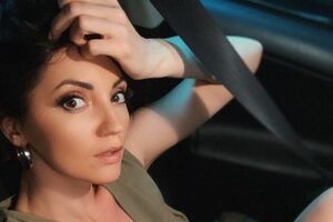 Цибульська: Вгадаєш, чий автограф?