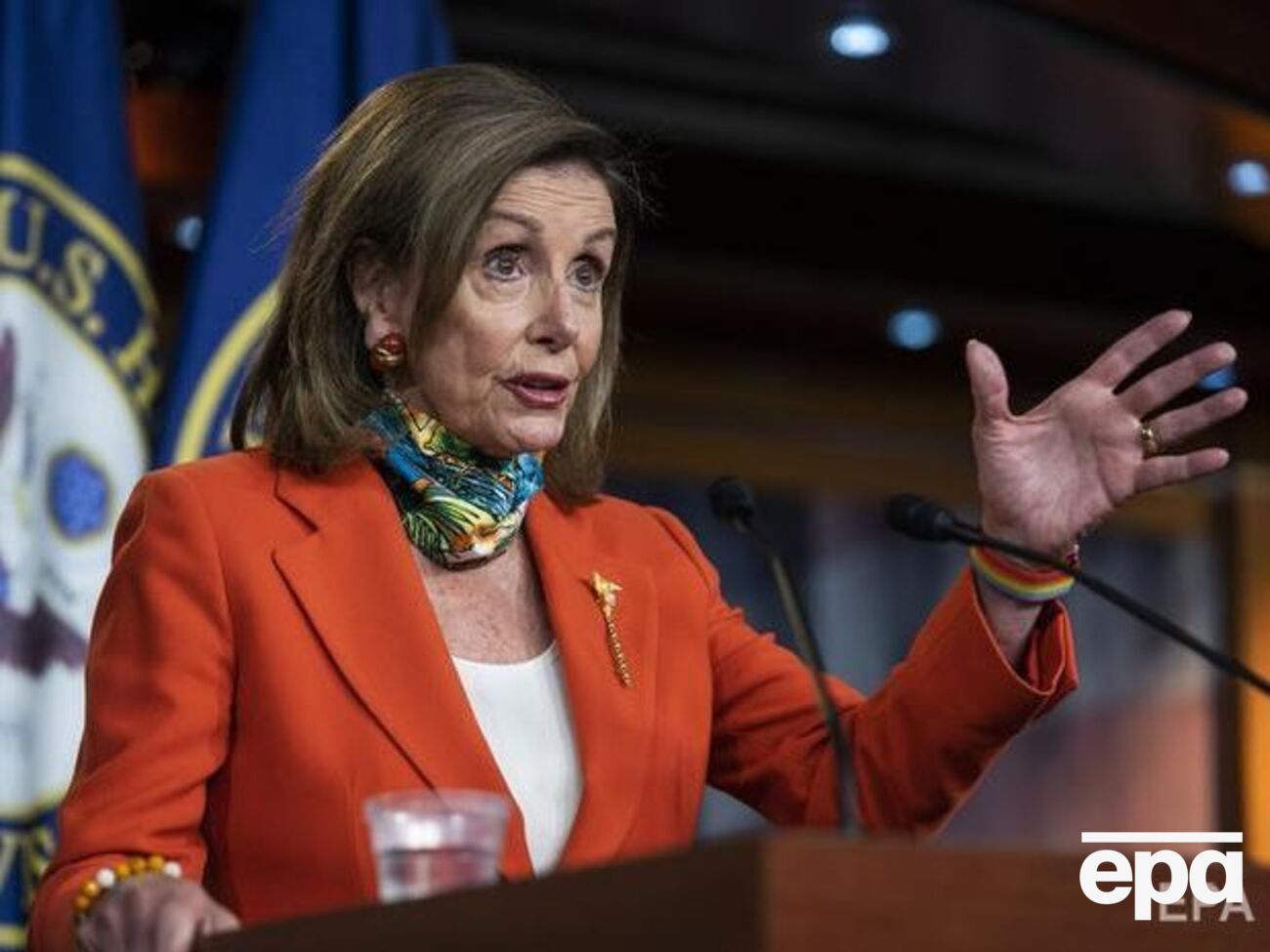 Пелоси: Отказ Трампа противостоять россиянам также ставит под угрозу жизнь в регионе