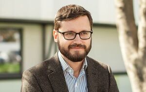 Усов: Использовать спутник, который мы должны запустить с подконтрольного РФ Байконура, опасно с точки зрения национальной безопасности