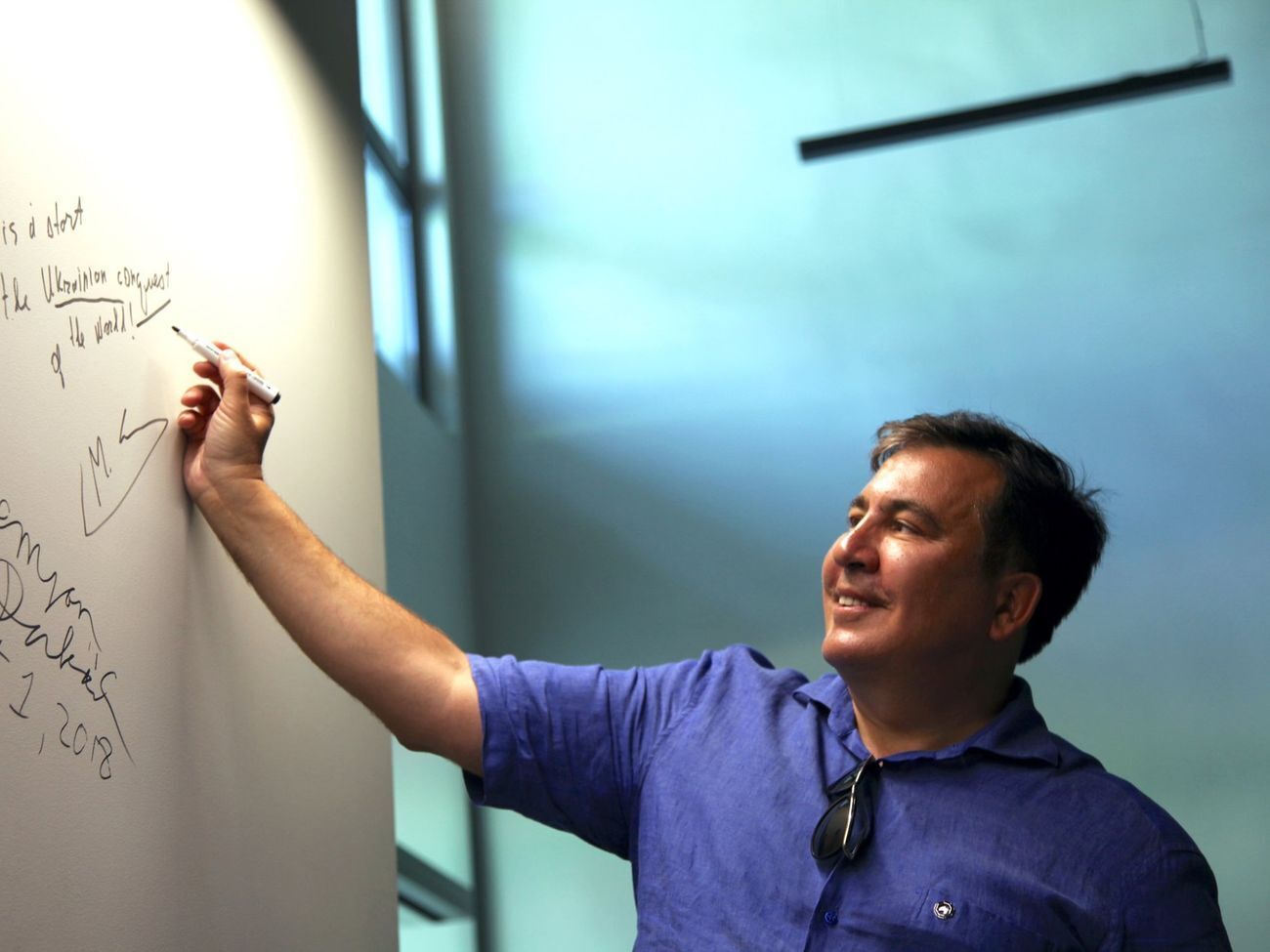 Саакашвили: Даже если будет сопротивление коррумпированного судебного корпуса, этот беспредел судебный должен закончиться