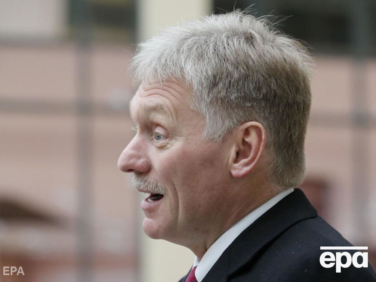 Песков прокомментировал информацию о якобы тайном сговоре РФ с талибами