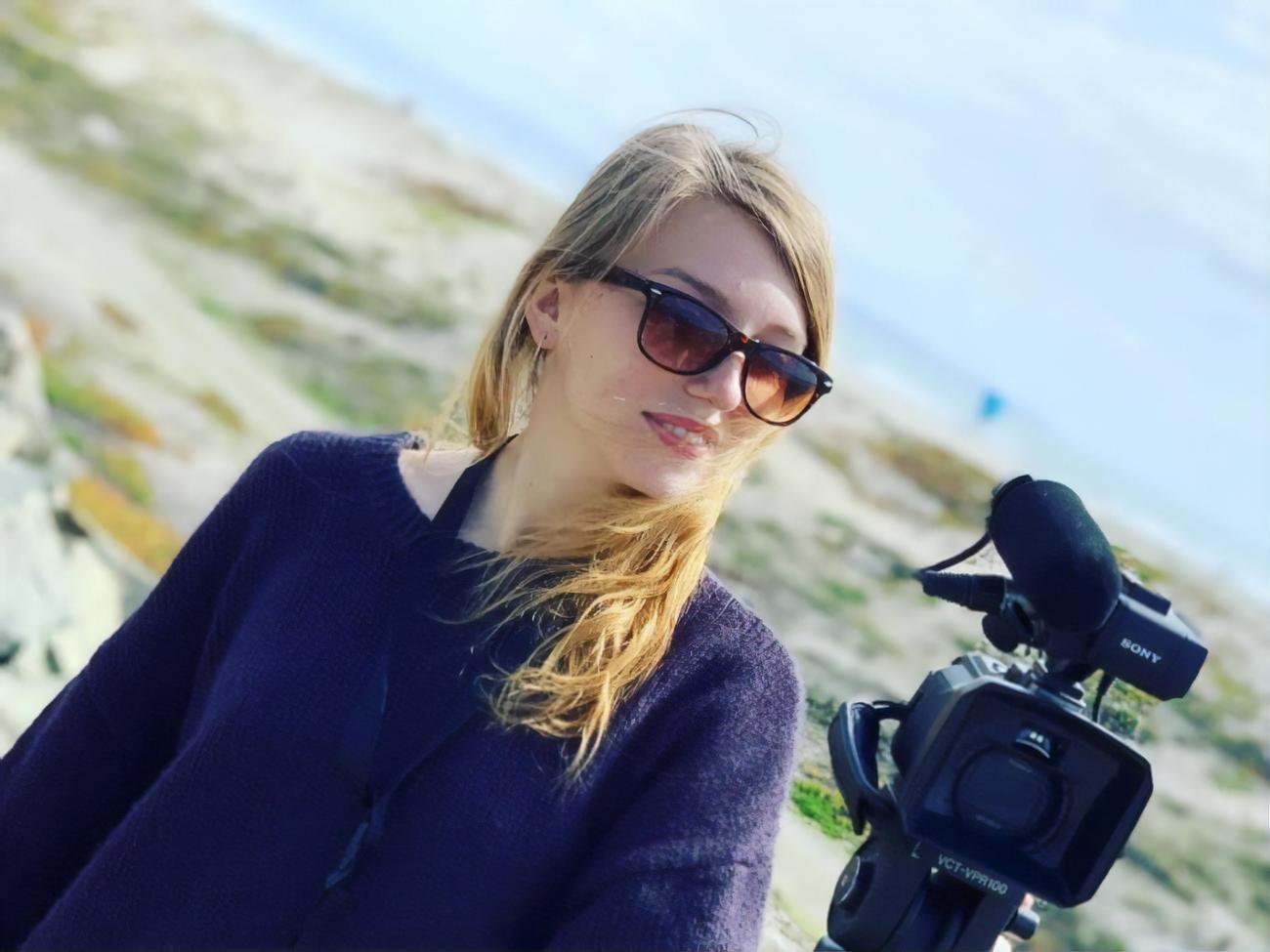За словами журналістки, на неї напав чоловік, який хотів украсти її камеру