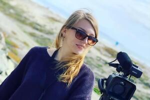 За словами журналістки, на неї напав чоловік, який хотів украсти її камеру