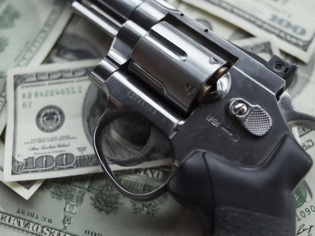 В полиции журналистам неофициально подтвердили факт ограбления