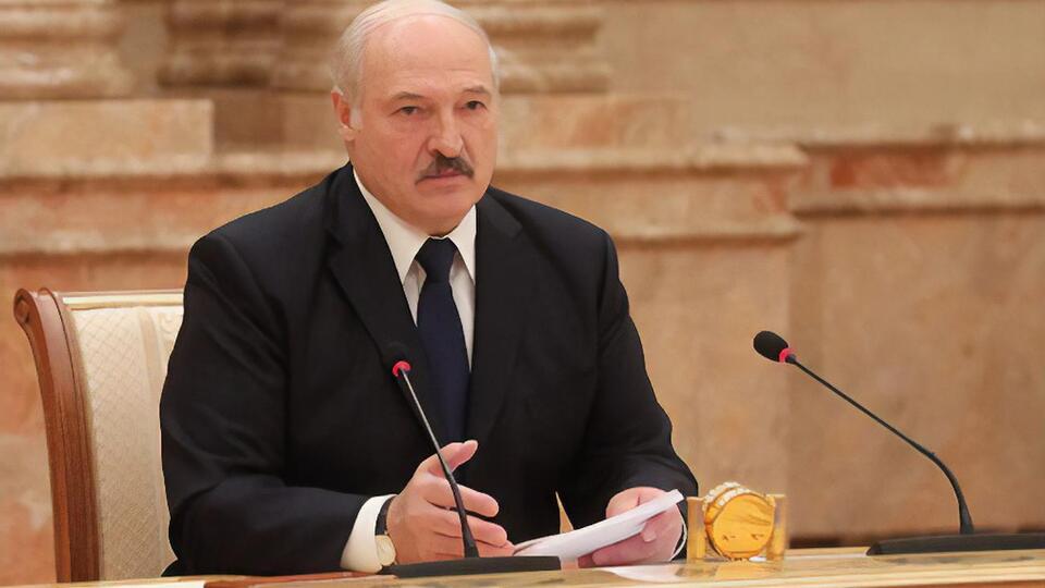 Лукашенко: Ми не можемо навіть від братньої Росії залежати на 50–55%