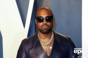 Уэст поддержал семью Флойда и других жертв насилия и расизма