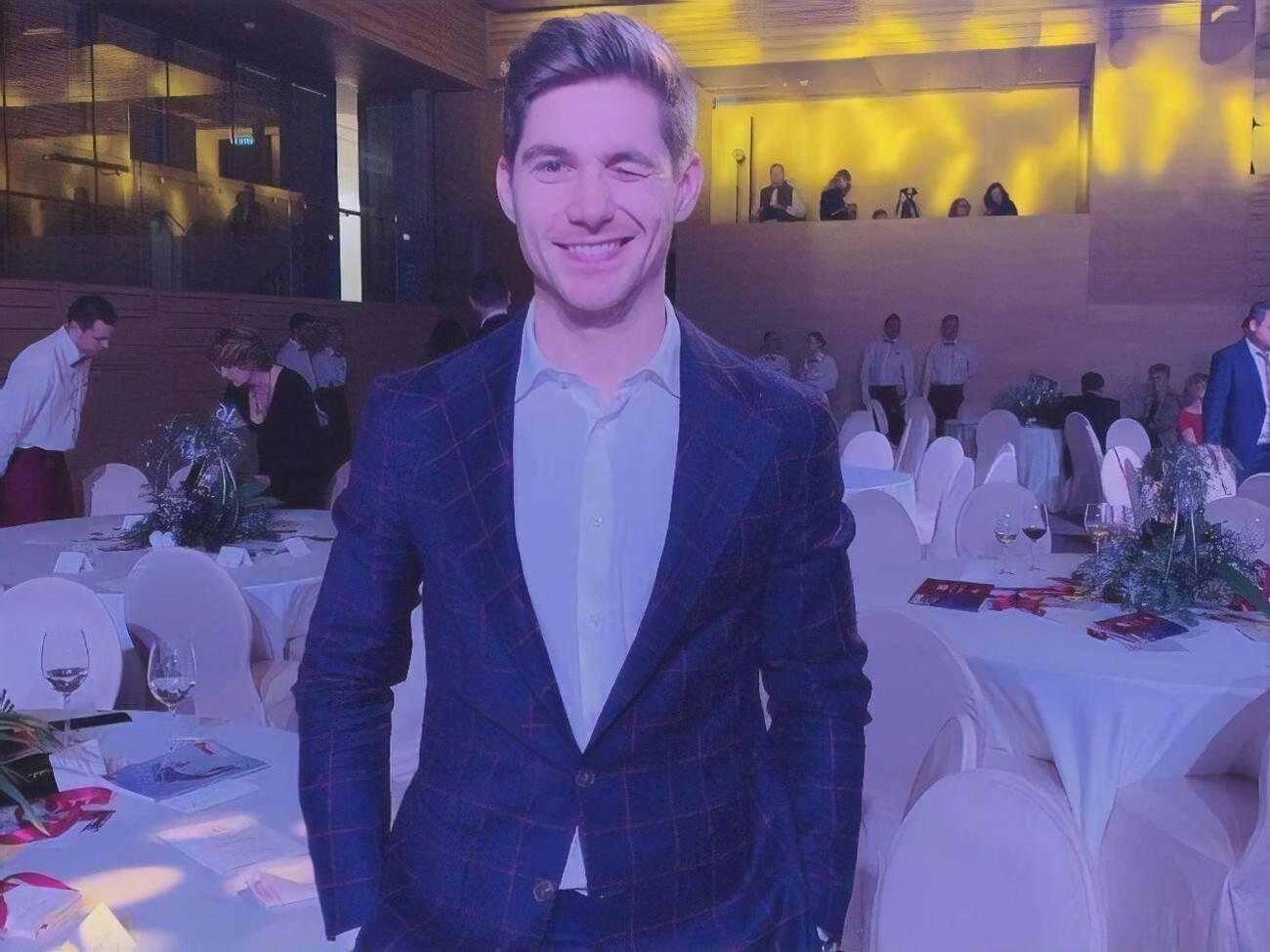 6 березня 2020 року Остапчук дістав офіційне рішення суду про розірвання шлюбу з Войченко