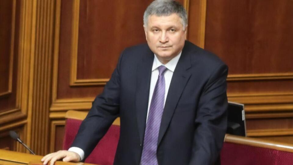 Аваков розповів, що в усіх підрозділах поліції буде встановлено систему Custody Records