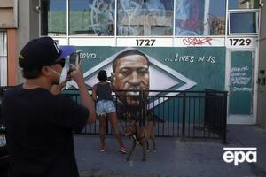 Джордж Флойд умер 25 мая после жесткого задержания полицейскими в Миннеаполисе