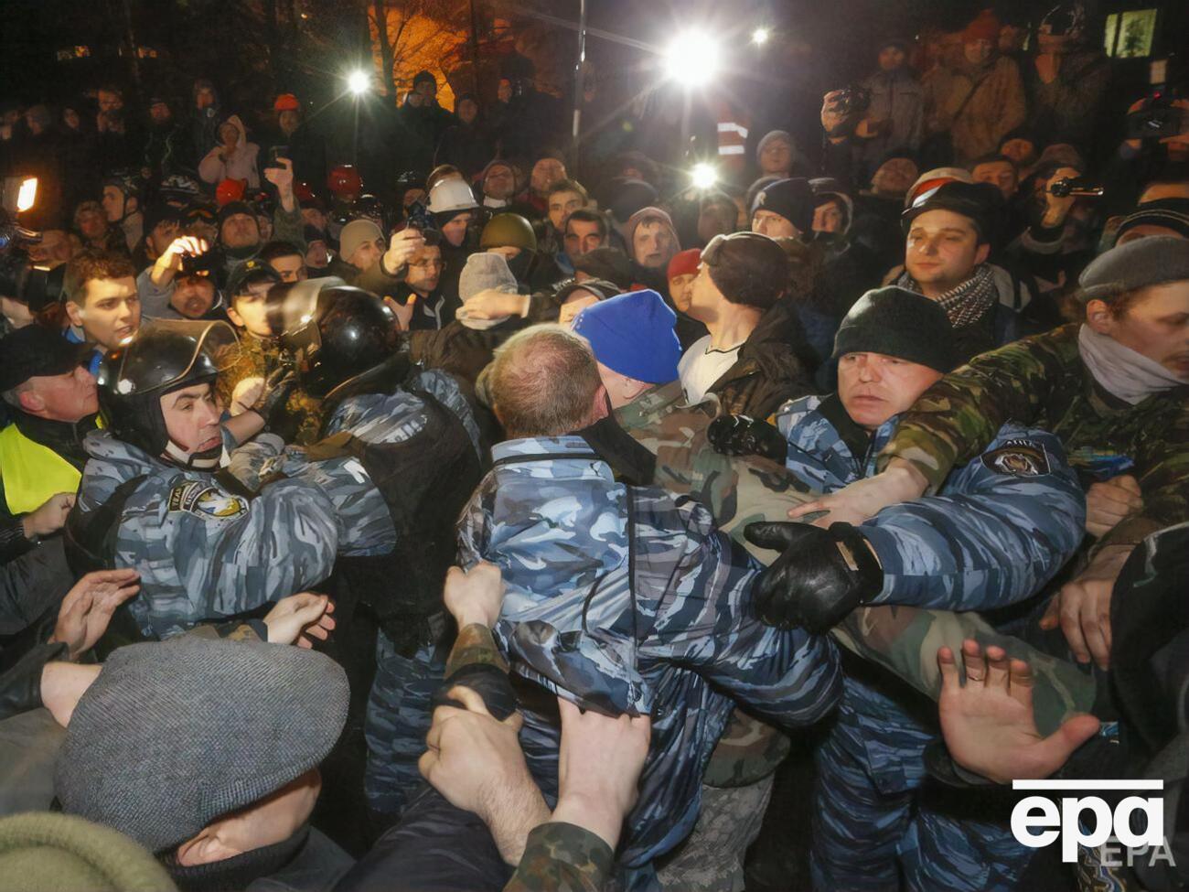 Підозрюваний ексберкутівець заніс у рапорт завідомо неправдиві дані