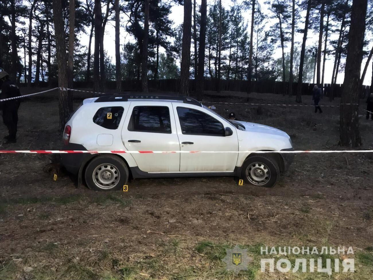 В результате конфликта был поврежден полицейский автомобиль