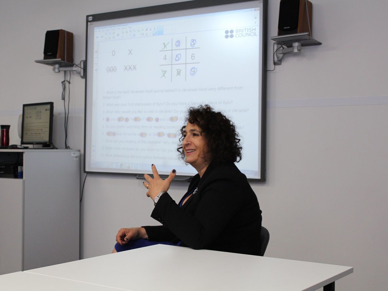 Симмонс:&nbsp;Люди в Украине имеют четкое представление, какой должна быть страна, в&nbsp;которой они хотят жить