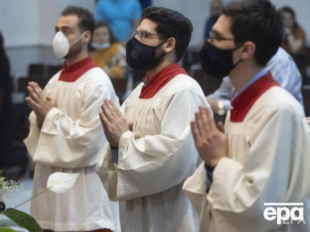 Кількість інфікованих коронавірусом у світі наближається до 7 млн