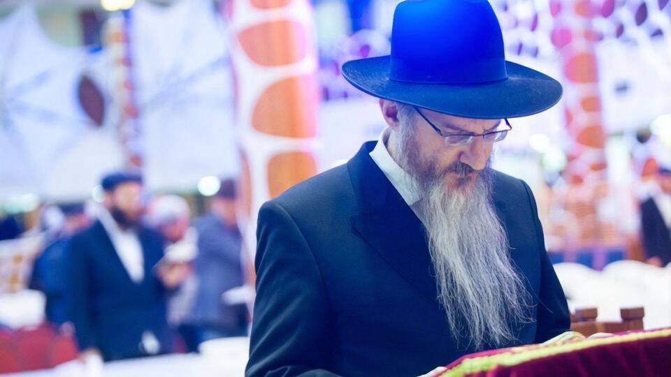 Головний рабин РФ Берл Лазар відчув себе зле після онлайн-конференції і звернувся по допомогу до медиків