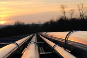"Укртранснафта" вперше транспортувала американську світлу нафту WTI