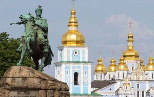 В Киеве официально началось лето