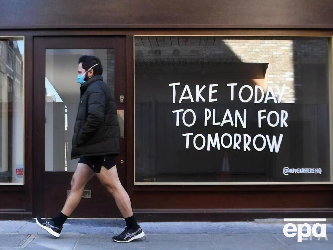 У Великобританії COVID-19 підтвердили у 286 тис. осіб, 40,5 тис. померли