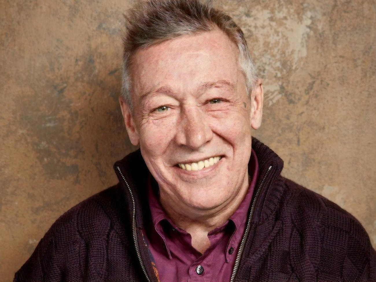 Заслужений артист Росії Михайло Єфремов став винуватцем аварії в центрі Москви