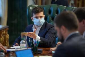 Зеленский рассказал, что обсуждал эту ситуацию с первым президентом Украины Кравчуком