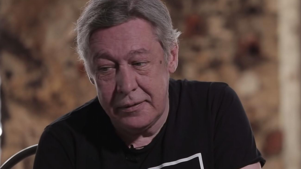 Єфремова відвезли на допит у зв'язку з аварією, що сталася вчора ввечері