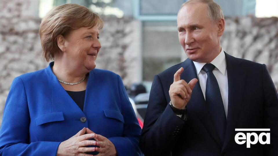 Меркель і Путін провели телефонну розмову