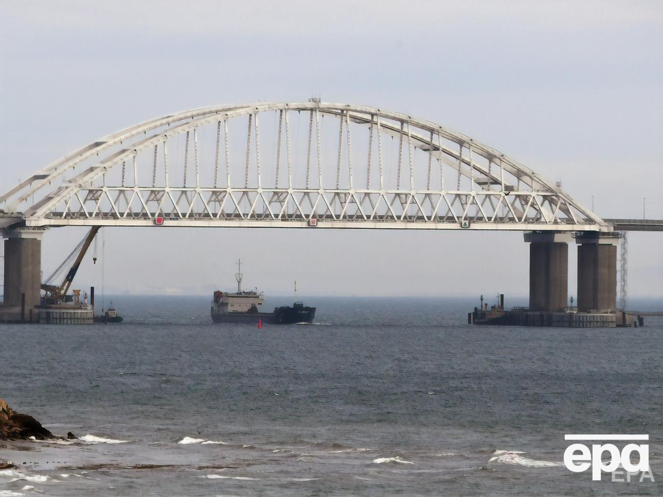 Грузовое ж/д сообщение открыли по Крымскому мосту 30 июня