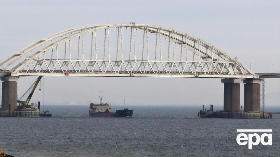 Грузовое ж/д сообщение открыли по Крымскому мосту 30 июня